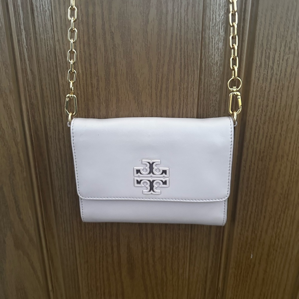 Tory Burch light pink Crossbody Bag with Gold Chain